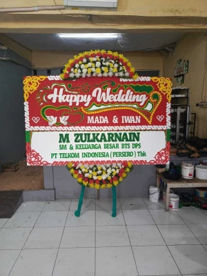 Papan Bunga di Semawung Kembaran Kutoarjo